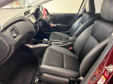 【車内ルームクリーニング済】専門スタッフにより車内はきれいにルームクリーニングを行っております。