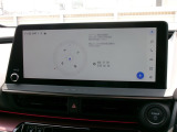 DCM(専用通信機)を装備したコネクティッドナビです。なおT-Connect契約により、令和12年5月まで無償でのご利用が可能です。詳しくは営業スタッフにお問い合わせください。