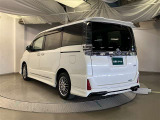 「中古車ハイブリッド保証」ハイブリッド機構を無償で保証します。保証期間は、初度登録年月から10年、またはロングラン保証が終了後3年間。ただし累計走行距離が20万km以内です。