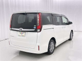 走りにこだわりながら収納力も持ち合わせたお車です。荷物を載せて軽快なドライブを楽しめますよ♪