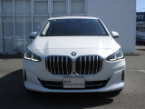 ナビやドライバーアシスト機能など、BMWならではの装備についても丁寧に分かりやすくご案内いたします。