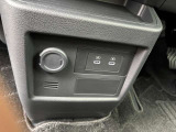 携帯電話のUSB充電が出来ます 充電ポートは2つ有ります