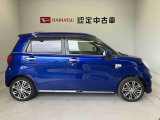 車両右側面からの写真になります。車をご覧になりたい時はお気軽に最寄りの店舗へご相談下さい。