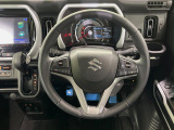 【純正革巻きステアリング】上質な革を使用することで、手にしっかり馴染みとても運転しやすいハンドルです♪
