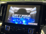 【BIG-X11インチナビ】人気の大画面BIG-Xナビを装備。専用設計で車内の雰囲気にマッチ!ナビ利用時のマップ表示は見やすく、テレビやDVDは臨場感がアップ!いつものドライブがグッと楽しくなります♪