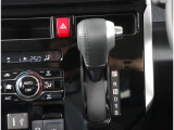 縦型シフトで操作性の良いシフトです!