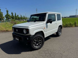 車両の品質管理は室内展示場を完備しておりますので、品質を保った状態の車両をご覧いただけます。