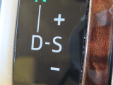 オートマでも、ちょっと走りにもこだわりたい方にオススメ!MTモードも装備しており、スポーティな走りもバッチリです!