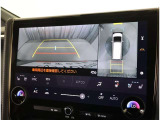 バックガイドモニター搭載で、駐車時もラクラク安心!