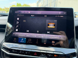 純正メモリーナビ・Bluetooth・USB・フルセグチューナー・カープレイ・アンドロイドオート対応の10.1インチUコネクト