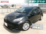 ブラックのヤリスハイブリッド入荷しました。