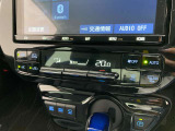 オートエアコンは温度を設定するだけで、自動で風量などを設定してくれます。運転しながら操作も必要ないので、安全性も向上します。