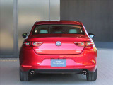 希少なセダンタイプ、ホワイトレザーのMAZDA3入庫です♪ETCやドライブレコーダー、360&deg;モニターなど装備充実!内外装程度良好♪お気軽にお問合せ下さい♪