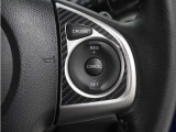 ◆クルーズコントロール◆ステアリングの右側には高速道路で威力を発揮するオートクルーズの操作スイッチががついています。手元で操作ができるので、安全に運転できます!