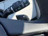 【パドルシフト】運転席から任意で、変速を自由自在に操ることができます。