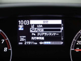 サポカーSとは、衝突被害軽減ブレーキに加えて、ペダル踏み間違い時加速抑制装置※を搭載したクルマが対象となります。詳しくは販売店スタッフまでおたずねください。※マニュアル車は除く