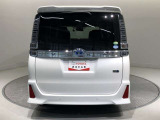 「バックフォルム」です。トランク・ラゲッジスペースには、多くの荷物を入れることが可能です。