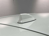 見た目もすっきり、機能的にも高感度なアンテナ仕様。