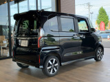 N-BOXカスタム L 4WD 