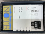 スマートキーは鍵をバッグに入れたままでもドアロックの開閉やエンジンのON・OFFができます。夜間や雨の日も鍵を探さなくて良いので便利です。