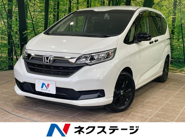 フリード 1.5 ハイブリッド G ブラックスタイル