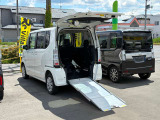 N-BOX+ G 車いす仕様車 4WD 