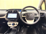 運転しやすいインパネ周りです。見やすいレイアウトで快適なドライブをサポートします☆☆
