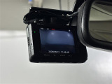 【ドライブレコーダー】映像・音声などの運転中の記録を残します。事故などを起こした起こされた時の証拠になりえますので、もしも時でも安心ですね。