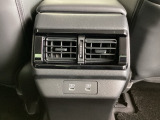 エアコンの送風口です。後部座席でも風が届くので快適に過ごせます。