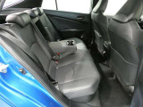 ゆとりある広々とした車内空間は、ドライブを始め買い物やレジャーなど、幅広く活躍します。一人でもみんなとでもお出かけを楽しみましょう!