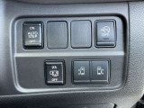 運転席まわりの画像です。