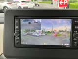 運転状況を映像と音で記録し、ドライブの思い出残しやドライバーの運転チェックができる、便利なドライブレコーダーを装備!あおり運転対策に役立つ後方撮影付きで、安心です♪ナビ画面に映し出すので、便利です!