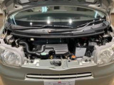 納車前に弊社で点検整備(車検整備)と消耗品部品のエンジンオイル、オイルフィルター、ワイパーゴム、バッテリーを交換いたします。その他の消耗品部品は当社ディーラー整備士の判断により交換いたします!