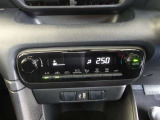 オートエアコンを装着しておりますので車内をお好みの快適な温度に保つことが可能です!
