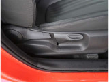 【シートアジャスター】上下調整できるシートアジャスター!運転手にあったドライバーズポジションができますね。