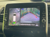 【アラウンドビューモニター】専用のカメラにより、上から見下ろしたような視点で360度クルマの周囲を確認することができます☆死角部分も確認しやすく、狭い場所での切り返しや駐車もスムーズに行えます。