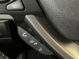 ハンドルのボタン操作でオーディオ等がコントロール出来ますので、利便性だけでなく事故防止にも繋がりますよ!