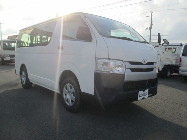 ハイエースバン 3.0 DX ロング ディーゼル 4WD
