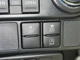 アイドリングストップ機能がついているので、停車時にエンジンを止めて燃料消費を抑えます。環境にもお財布に優しいですね♪