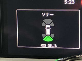 障害物を感知し知らせてくれるので安心です♪