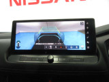 アラウンドビューモニター付きで全周囲を確認でき、安全に駐車する事ができます。
