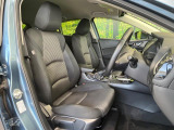 運転席シート廻りは使用感も少なく、良好な状態となっています。丁寧に使われていたことがよくわかりますね。
