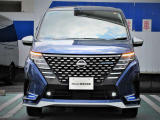 セレナ 2.0 AUTECH マルチベッド 4WD 