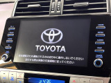 【メーカー純正ナビ】インテリアに溶け込むスタイリッシュな「専用設計」メーカーナビを装備♪視認性や操作性など基本性能にも優れ、より上質なカーライフをお楽しみいただけます。