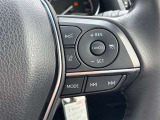 【レーダークルーズコントロール】前方の車両に合わせて加減速を自動制御するレーダークルーズコントロール。渋滞や高速道路での運転負担を軽減し、快適なドライブを提供します。