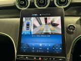 バックカメラにより駐車時の後方確認も楽にできます。