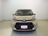 大きすぎず、小さすぎず、運転もしやすくシートアレンジも多彩で、どの世代の方にも気に入っていただけるお車です♪