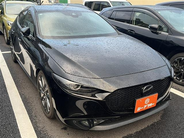 MAZDA3ファストバック 2.0 20S バーガンディ セレクション 