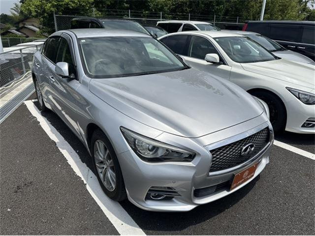 スカイライン 2.0 200GT-t 禁煙車 純正8インチナビ フルセグTV 全