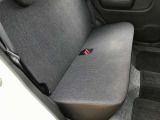 足元も広々です